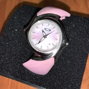Brand New in Box Oakley Crush 2.5 Watch Oakley Crush 2.5 Ion Plated Black Steel lily Wrist Watch  main image 3